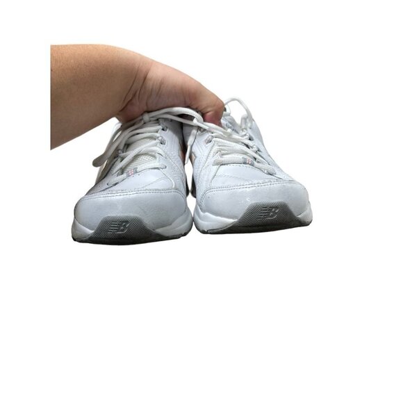 New Balance Women's 608 V5 Casual Comfort Cross Trainer White/Pink Size 9 D Wide - Picture 9 of 10